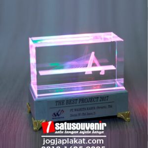 Plakat Kristal 3D Jembatan Klodran Ngawi Project PT Waskita Karya