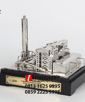 SM92 Souvenir Miniatur PLTU Piton Energi