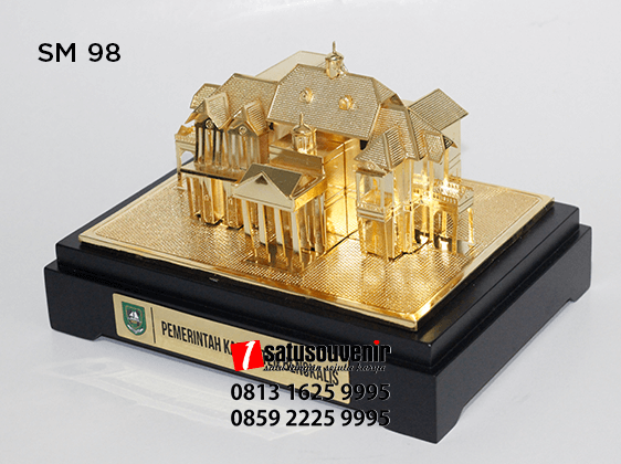 SM98 Souvenir Miniatur Gedung Wisma Bengkalis Pemerintah Kabupaten Bengkalis