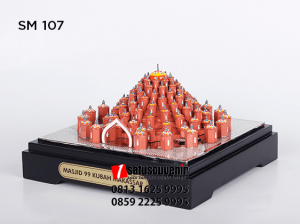 SM107 Souvenir Miniatur Masjid 99 Kubah Makassar