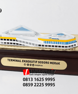SM119 Souvenir Miniatur Terminal Eksekutif Sosoro Merak