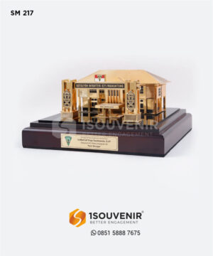 Souvenir Miniatur Gedung Batalyon Infanteri...