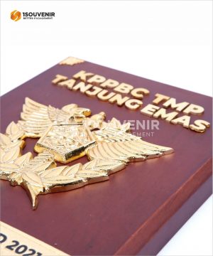 Plakat Kayu KPPBC TMP Tanjung Emas – BCTemas Award 2021