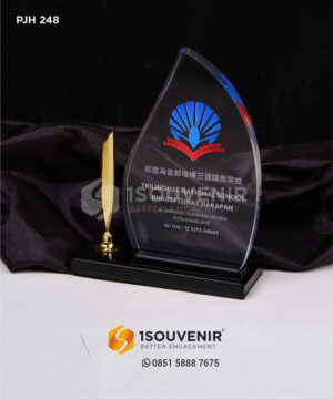 Plakat Pen Holder Trilingual National School...