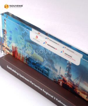 Plakat Akrilik Subholding Upstream Pertamina Regional 3 Kalimantan Zona 9