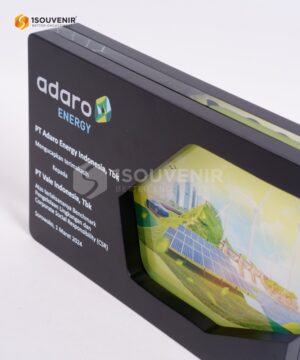Plakat Kayu Akrilik Adaro Energy