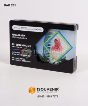 Plakat Kayu Akrilik Pertamina Jakarta