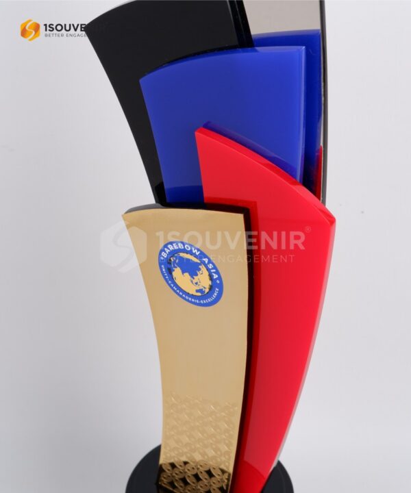 DETAIL-PP284 Piala Penghargaan Gladi Barebow