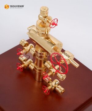 Miniatur Pipa Wellhead Pertamina Balikpapan...