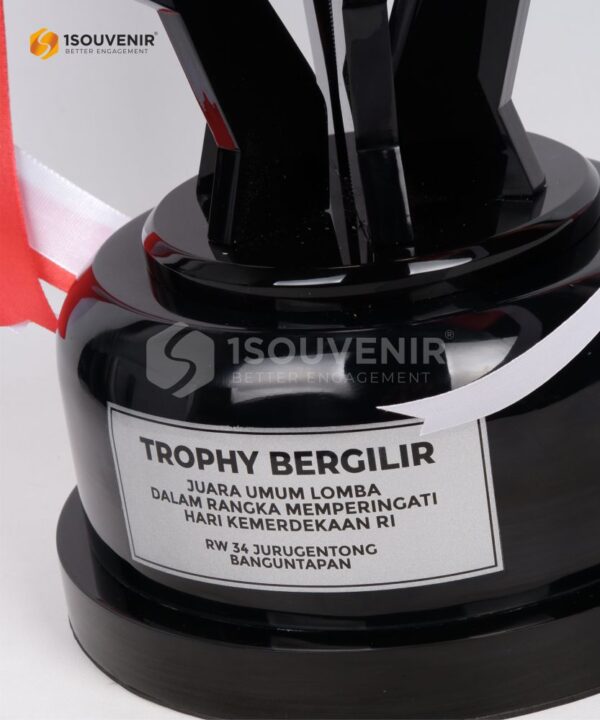 DETAIL2-TB247 Piala Bergilir Jalan Sehat