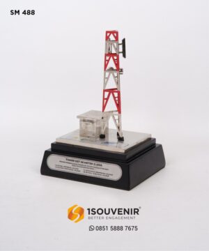 Miniatur Tower SST Sistem Khatulistiwa &...