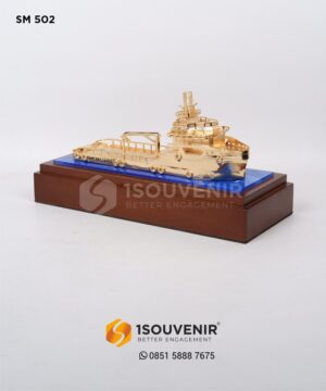 Miniatur Kapal PT NMS Brilliance Jakarta