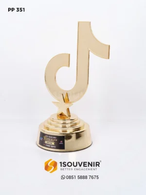 Piala Penghargaan Top 1 Track Gold, Super...