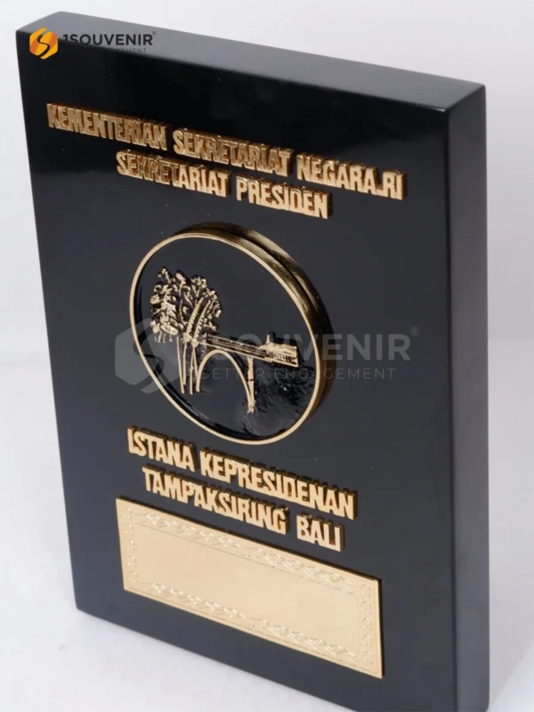 DETAIL-PK595 Plakat Kayu Istana Kepresidenan Tampaksiring