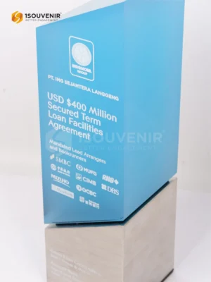 Plakat Resin Kenang-kenangan dari PT IMG Sejahtera...