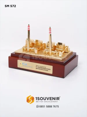 Miniatur Kenang-kenangan PLTU PT PLN Indonesia...