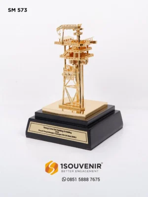 Miniatur Kenang-kenangan Sinergi Lima Sub...