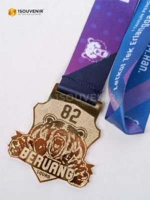Medali Penghargaan Bear Go Run dari Satuan...