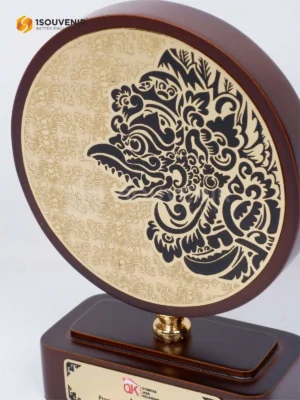 Plakat Kayu Bulat Apresiasi Program Peningkatan Kompetensi...