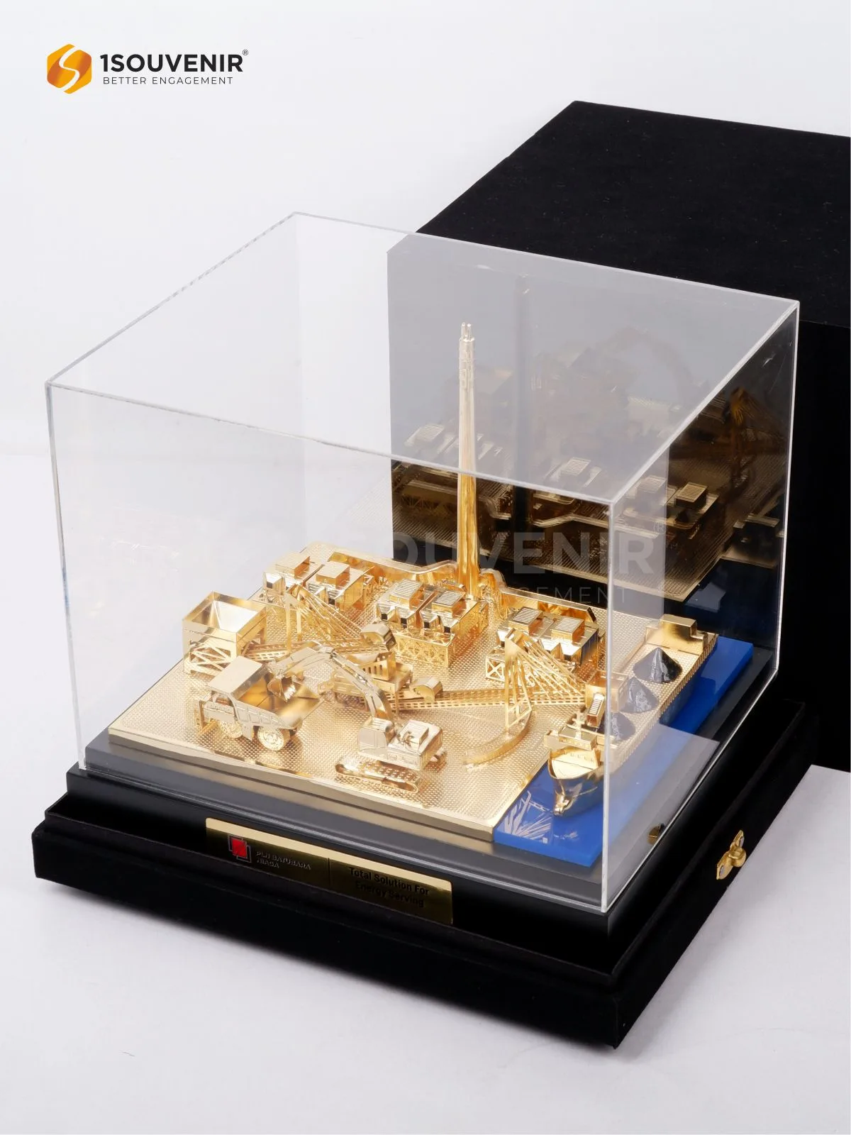 Miniatur Pembangkit Listrik Batubara Kenang-kenangan dari PLN Batubara Niaga 3 DETAIL2-SM582 Miniatur Pembangkit Listrik Batubara