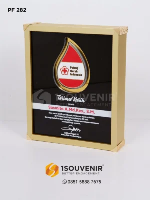 Plakat Frame Penghargaan dari PMI Provinsi...