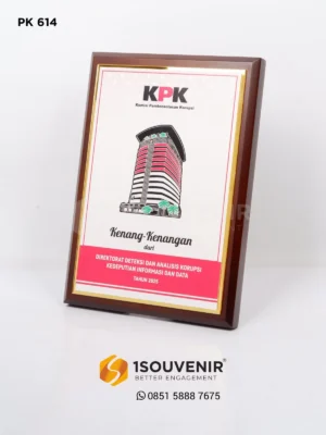 Plakat Kayu Kenang-kenangan dari Direktorat...