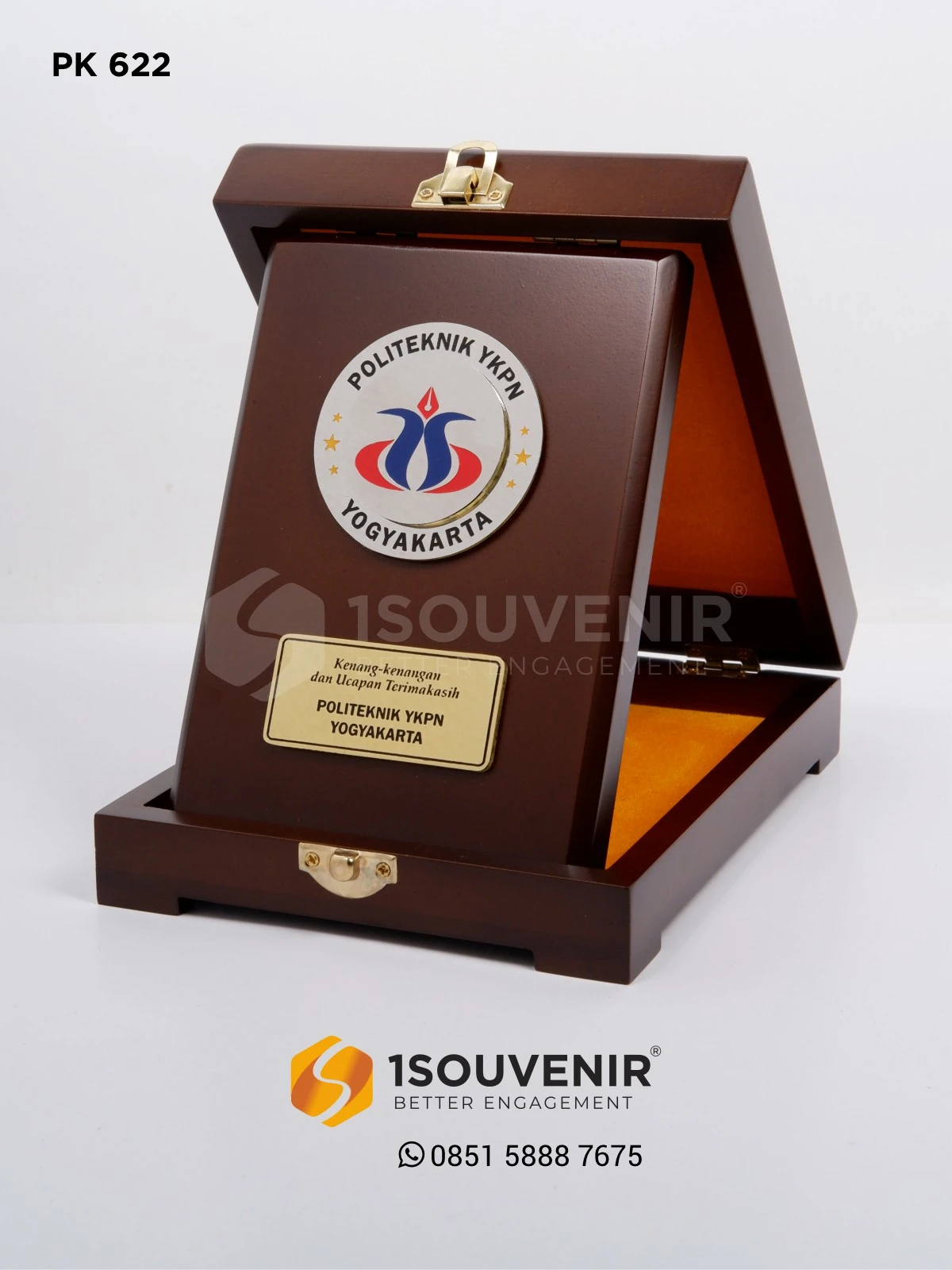 Plakat Kayu Kenang-kenangan dan Ucapan Terima Kasih dari Politeknik YKPN Yogyakarta 1 PK622 Plakat Kayu Politeknik YKPN Yogyakarta