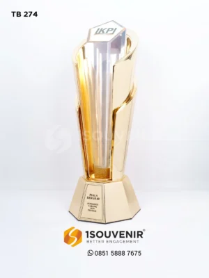 Piala Bergilir Penghargaan Pengurus Cabang...