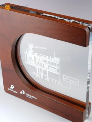 Plakat Kayu Akrilik Rig Onshore...