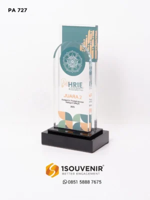 Plakat Akrilik Penghargaan Kompetisi...