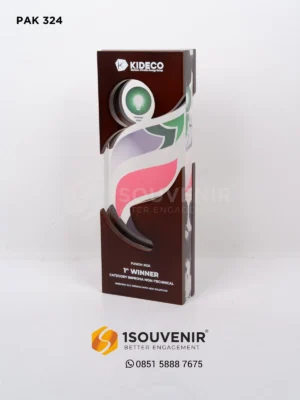 Plakat Kayu Akrilik Penghargaan 1st Winner...