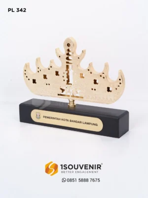 Plakat Logam Mahkota Siger Kenang-kenangan...