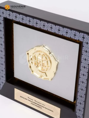 Plakat Frame Kayu Kenang-kenangan dari Sekolah...