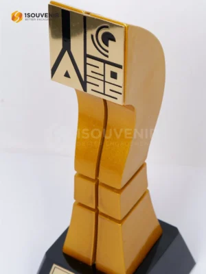 Piala Penghargaan The Most Favourite Influencer