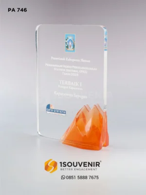 Plakat Akrilik Penghargaan Indeks Penyelenggaraan...