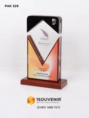 Plakat Kayu Akrilik Kenang-kenangan dari...