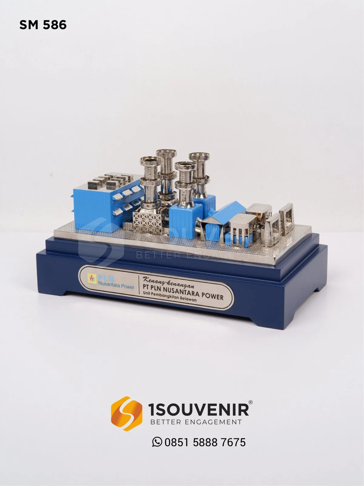 Miniatur Kenang-kenangan dari PT PLN Indonesia Power Unit Pembangkitan Belawan 1 SM586 Miniatur Unit Pembangkitan Belawan