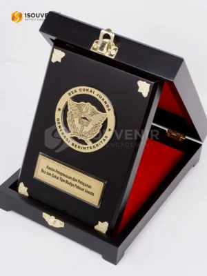 Plakat Kayu Kenang-kenangan dari Kantor Pengawasan...