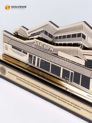 Plakat Logam Kenang-kenangan Gedung Kementerian ATR/BPN...