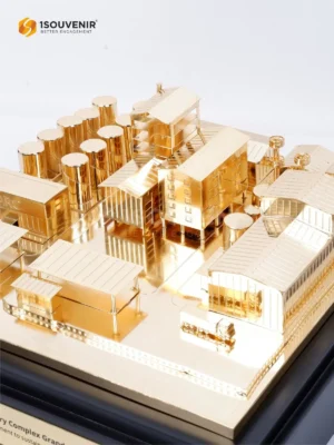 Miniatur Kenang-kenangan AGPA Refinery Complex Grand Opening