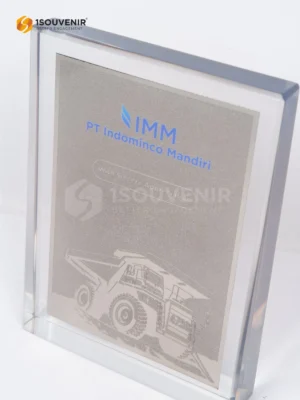 Plakat Resin Cendera Mata dari...