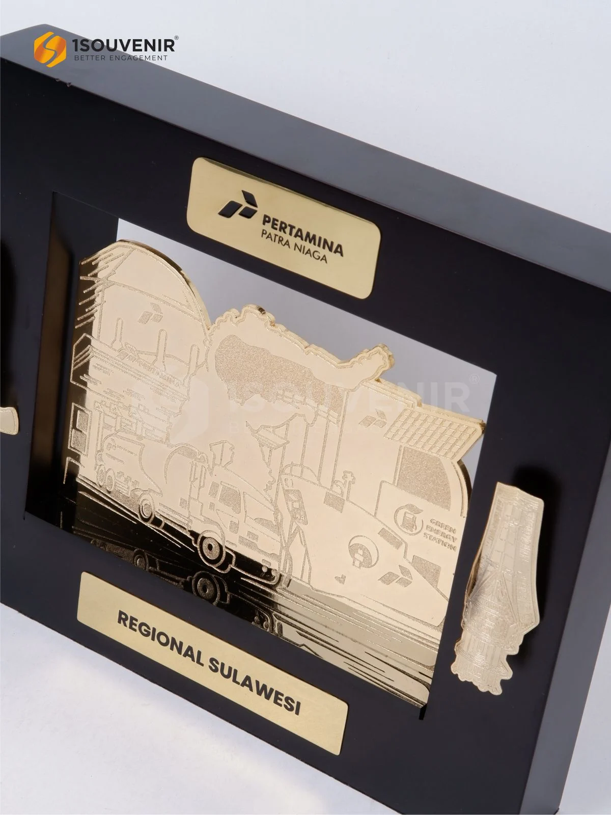 Plakat Frame Cendera Mata dari Pertamina Patra Niaga Regional Sulawesi 2 DETAIL-PF313 Plakat Frame Pertamina Regional Sulawesi