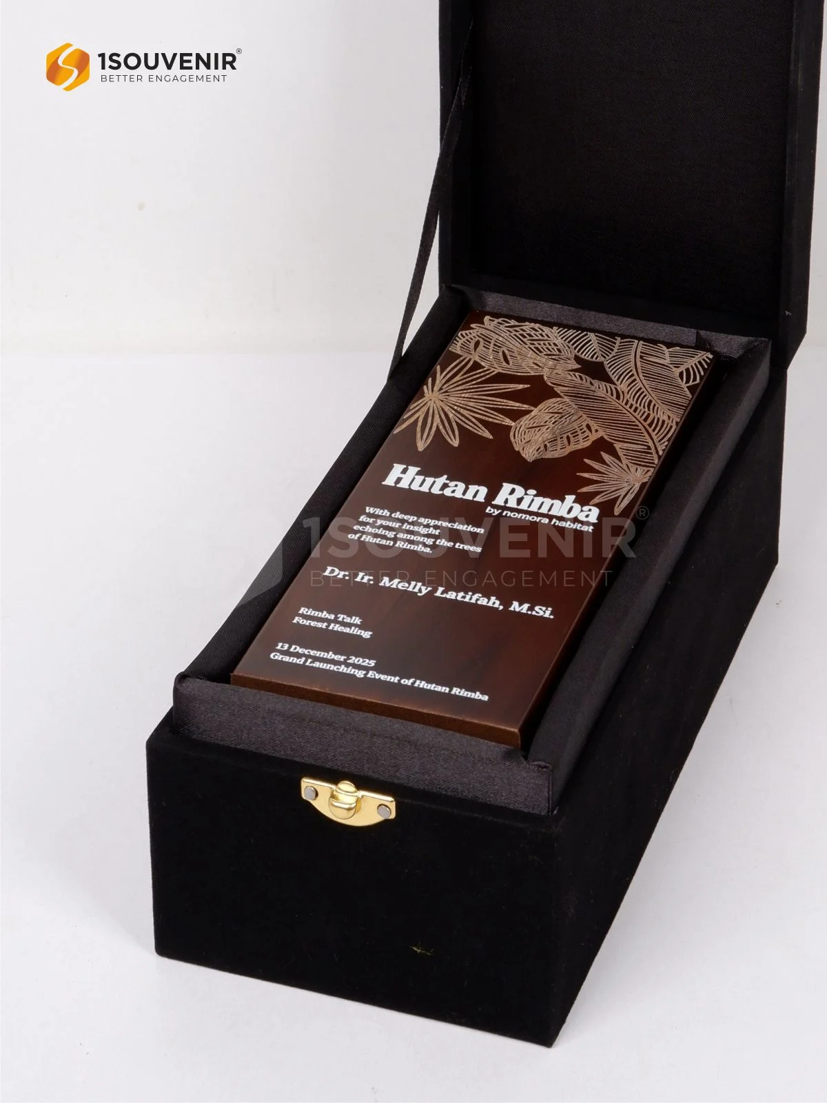 Plakat Kayu Apresiasi Rimba Talk Forest Healing dalam Grand Launching Event of Hutan Rimba by Nomora Habitat 3 DETAIL2-PK659 Plakat Kayu Rimba Talk