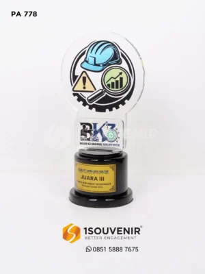 Plakat Akrilik Juara III Lomba...