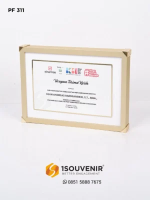 Plakat Frame Ucapan Terima Kasih...