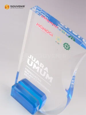 Jogjaplakat | Toko Plakat & Pusat Plakat Terlengkap 43 Plakat Akrilik Penghargaan Juara...