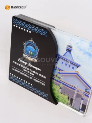 Plakat Kayu Akrilik Cendera Mata Alumni Generasi...