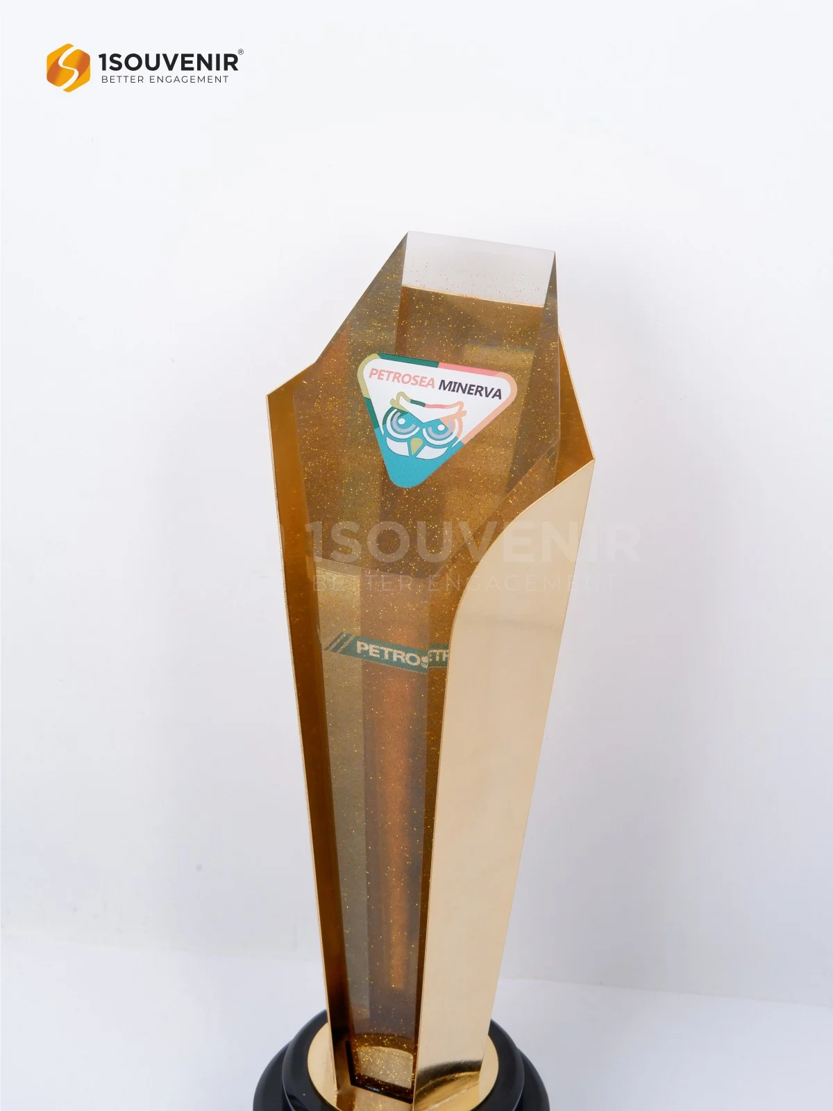 Piala Penghargaan Top Performer Mining Operation 2025 dari Petrosea Minerva 2 DETAIL-PP367 Piala Penghargaan Top Performer Mining