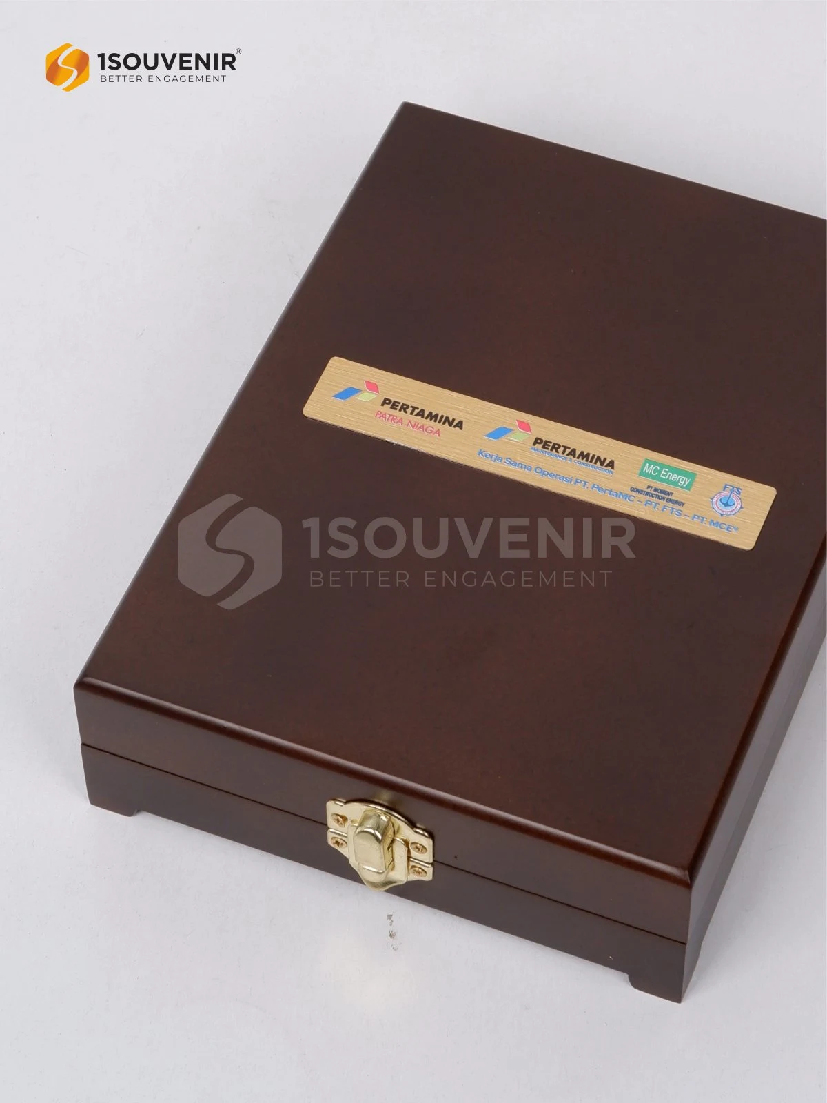 Plakat Kayu Cendera Mata Operational Acceptance Proyek Relokasi 3 DETAIL2-PK681 Plakat Kayu Operational Acceptance