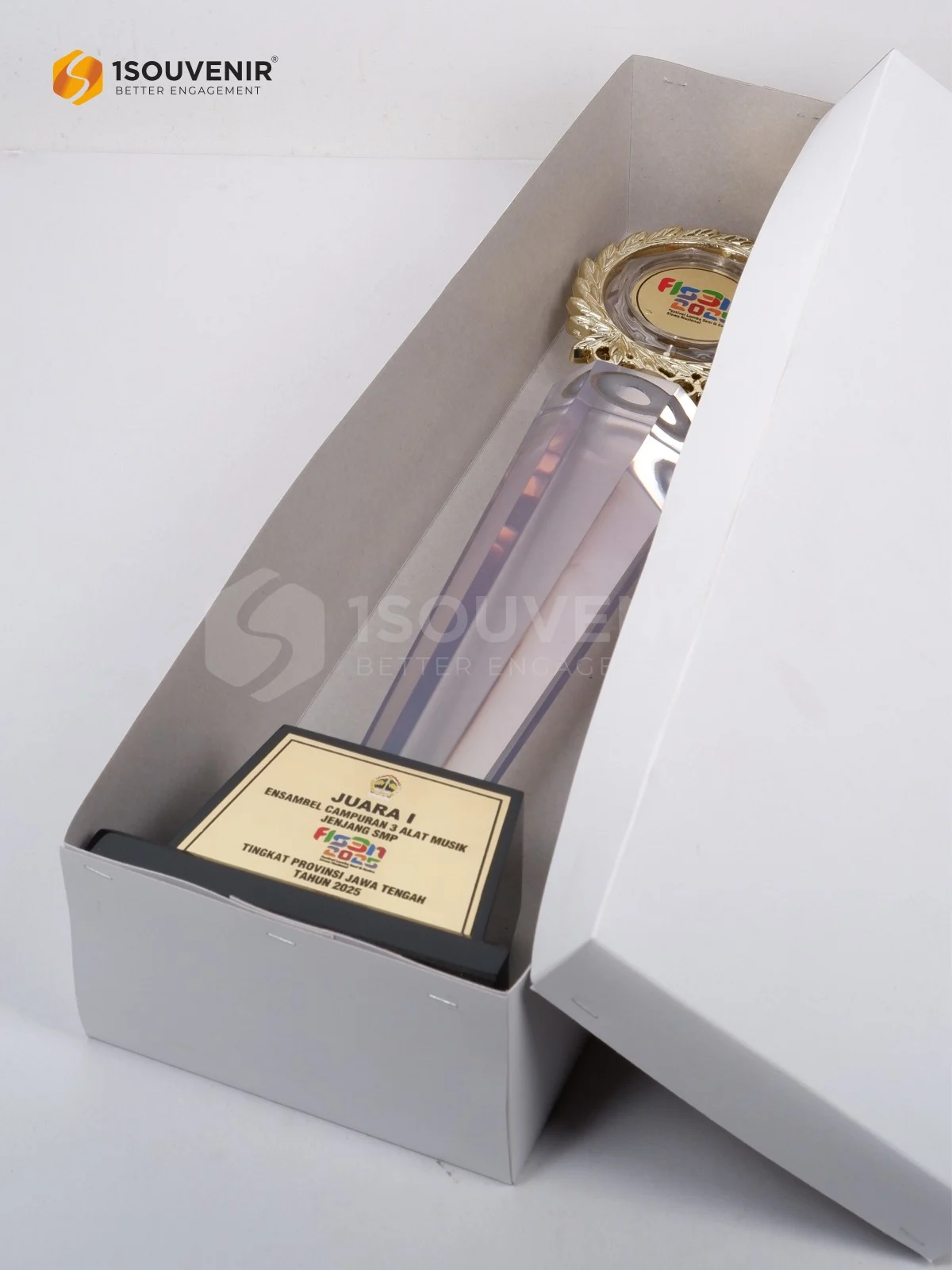 Piala Penghargaan FLS3N Juara I Ensambel Campuran 3 Alat Musik Jenjang SMP Tingkat Jawa Tengah 3 DETAIL2-PP365 Trophy Juara Ensambel Campuran